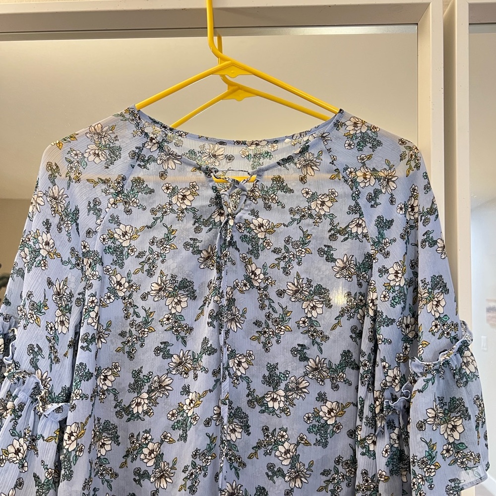 Efeni Floral Blue Women's Top